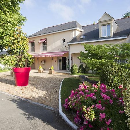 Logis Auberge Bienvenue Doué-la-Fontaine المظهر الخارجي الصورة
