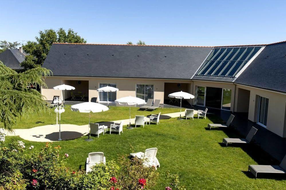 Logis Auberge Bienvenue Doué-la-Fontaine المظهر الخارجي الصورة